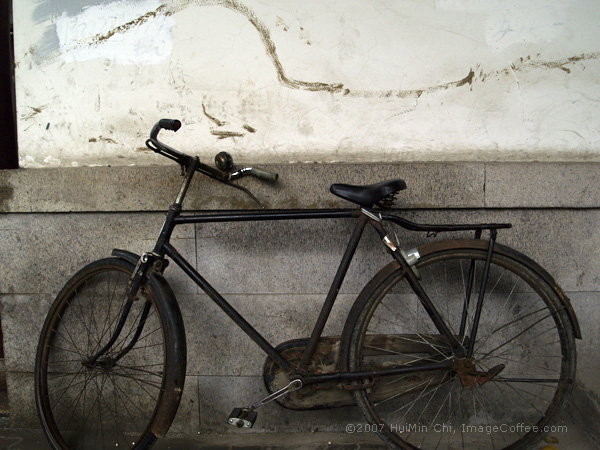 Old bicycle. 蘇州 老單車